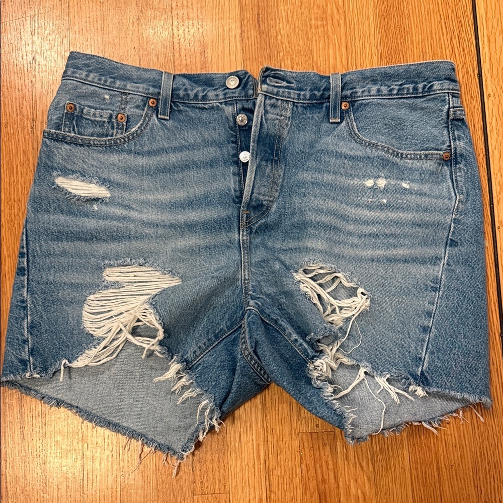 Women’s Levi’s Denim Shorts size 14